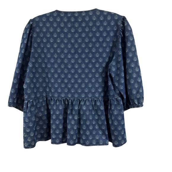 Evereve Lucille Tie Front Blouse Top in Chambray Blue Size Small - Picture 4 of 10